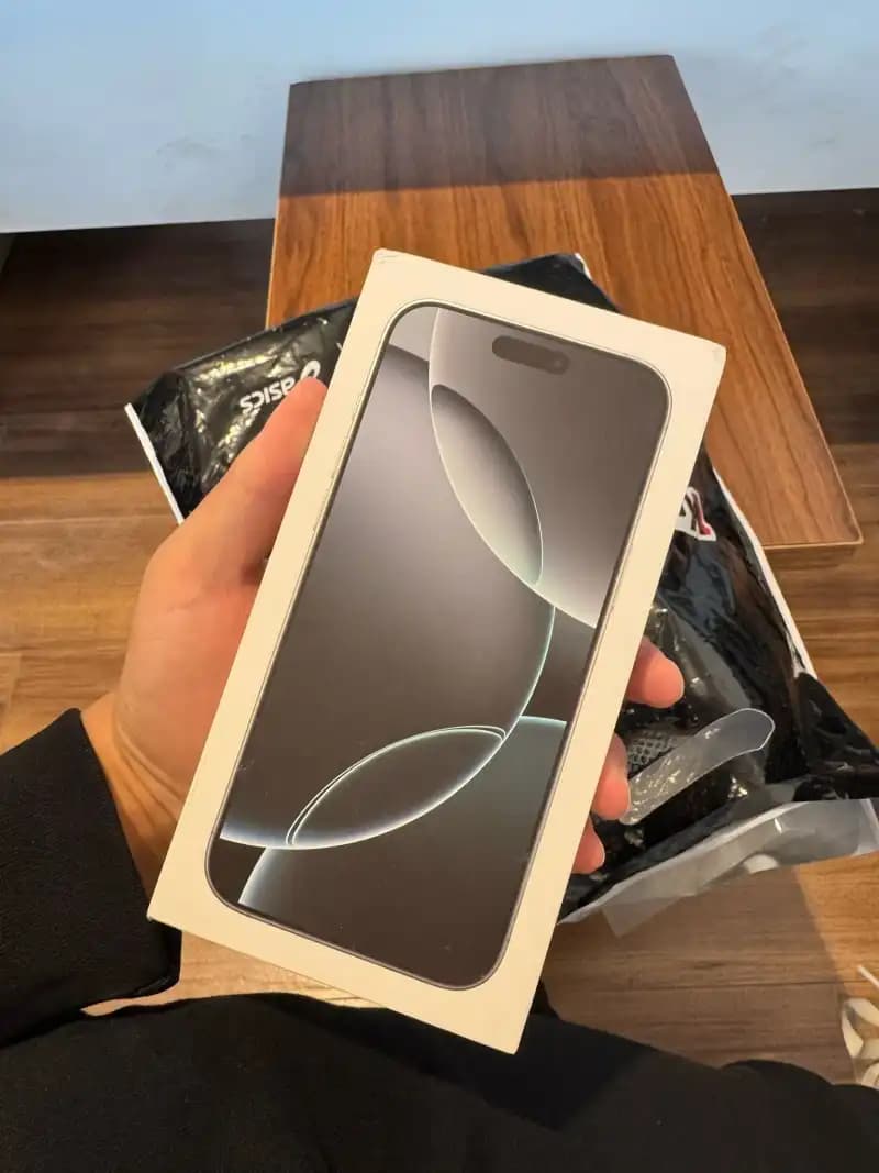 Iphone 16 pro max 