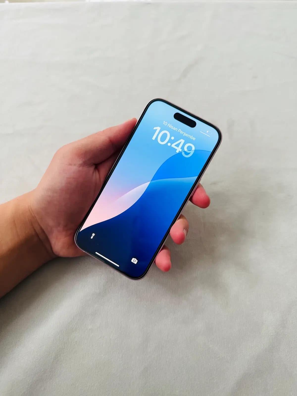 iPhone 15 128GB