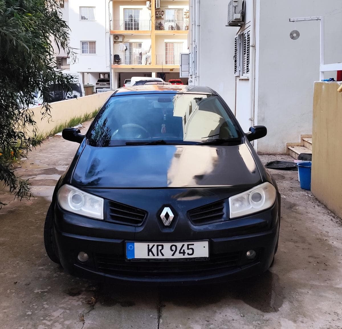 RENAULT  — görsel 1