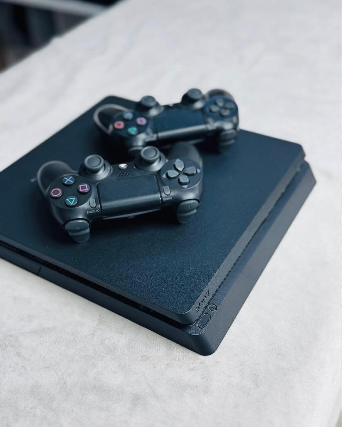 PlayStation 4 Slim *SATILDI
