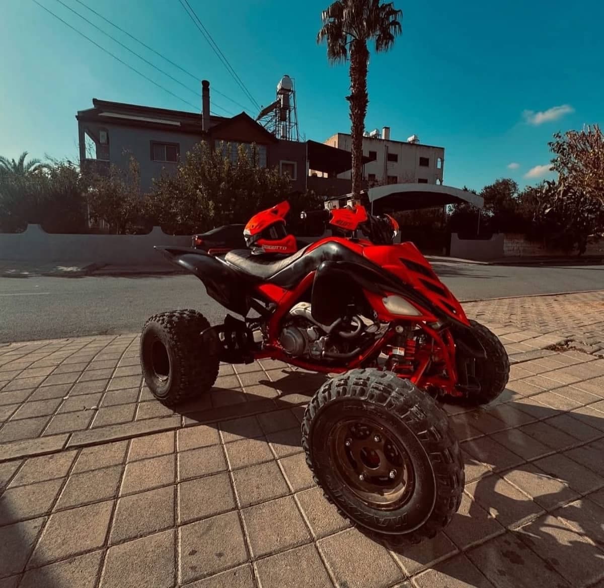 Raptor 700 Yamaha — görsel 1