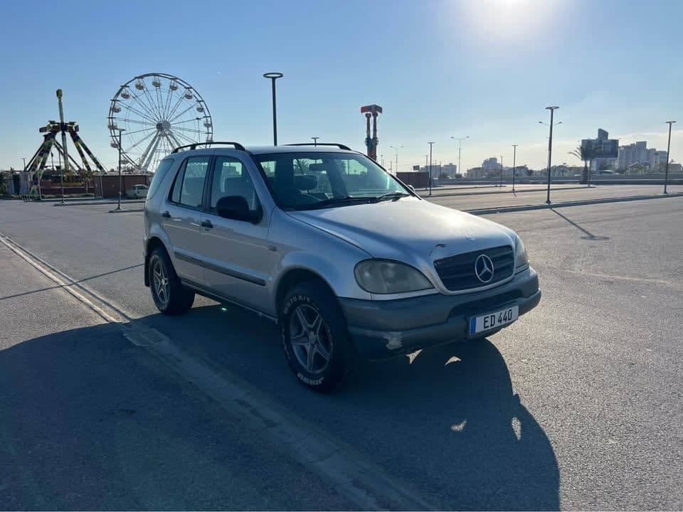 Mercedes ML 320 1998 — görsel 1