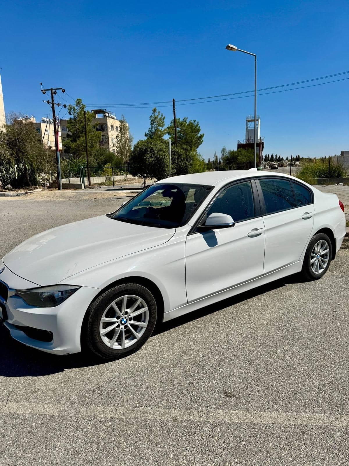 BMW 3. 16 — görsel 1