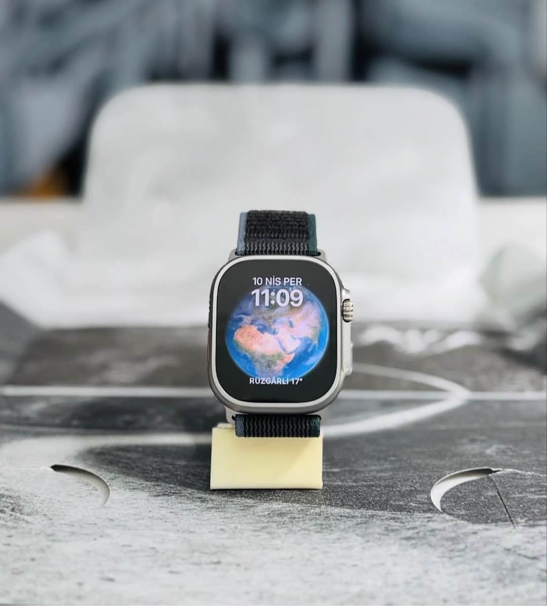 Apple Watch ultra 2  — image 1
