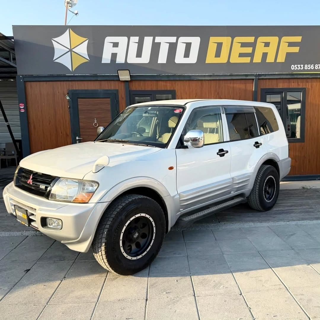 2000 Model Mitsubishi Pajero 3.2 SuperExced — görsel 1