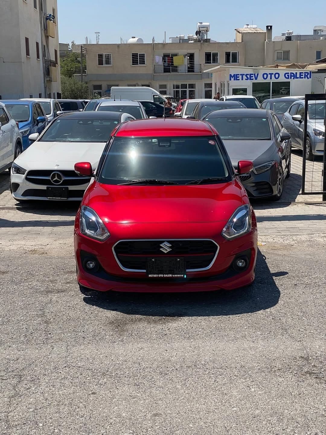 2023 Model Otomatik Suzuki Swift — görsel 1
