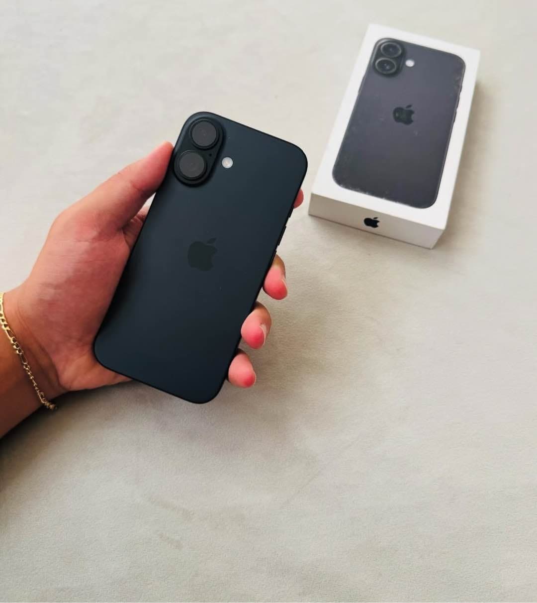 ıphone 16 