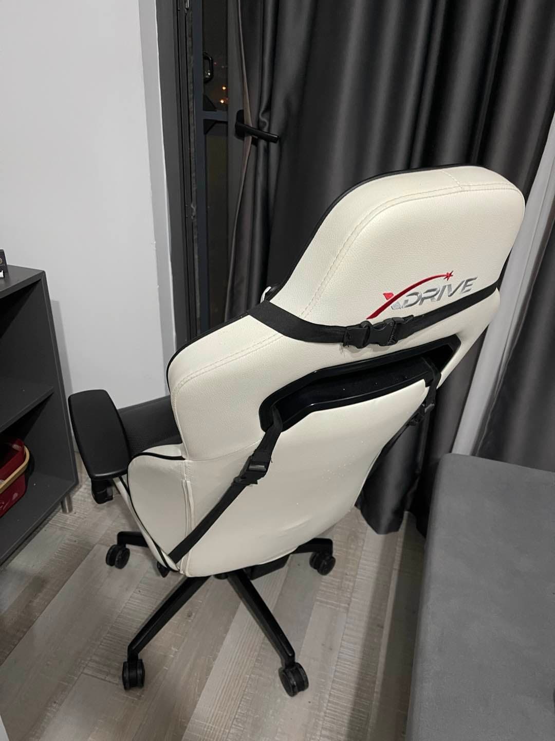 gaming chair  — görsel 1