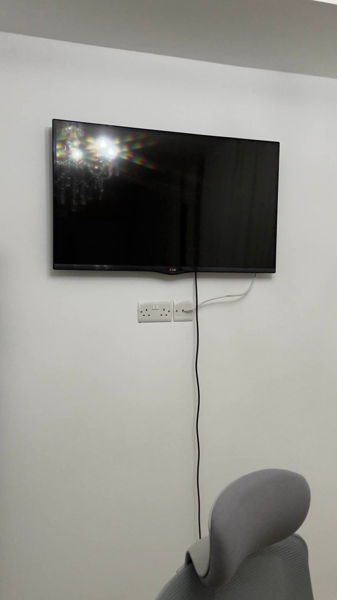 LG 55 inch CINEMA 3D Smart TV LA6400