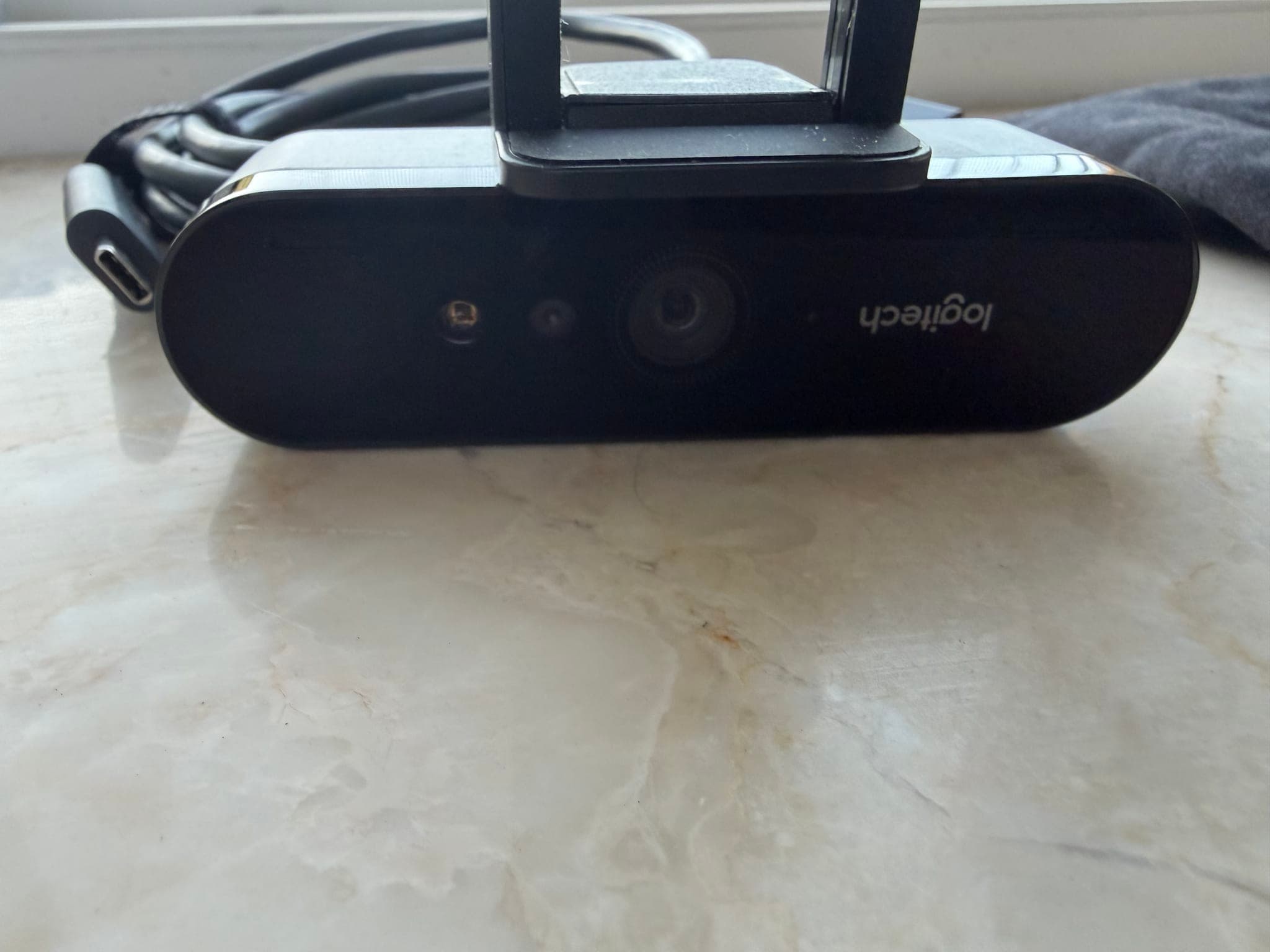 Logitech Brio 4K Ultra HD Webcam - Kabloli + Kilifli / 4K Webcam — изображение 1