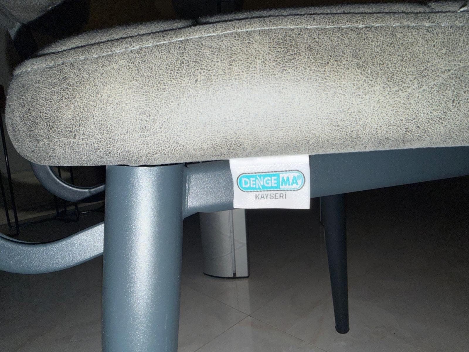 Weltew Home S25 Palermo Sandalye - Antrasit - Neredeyse Hic Kullanilmadi — image 1