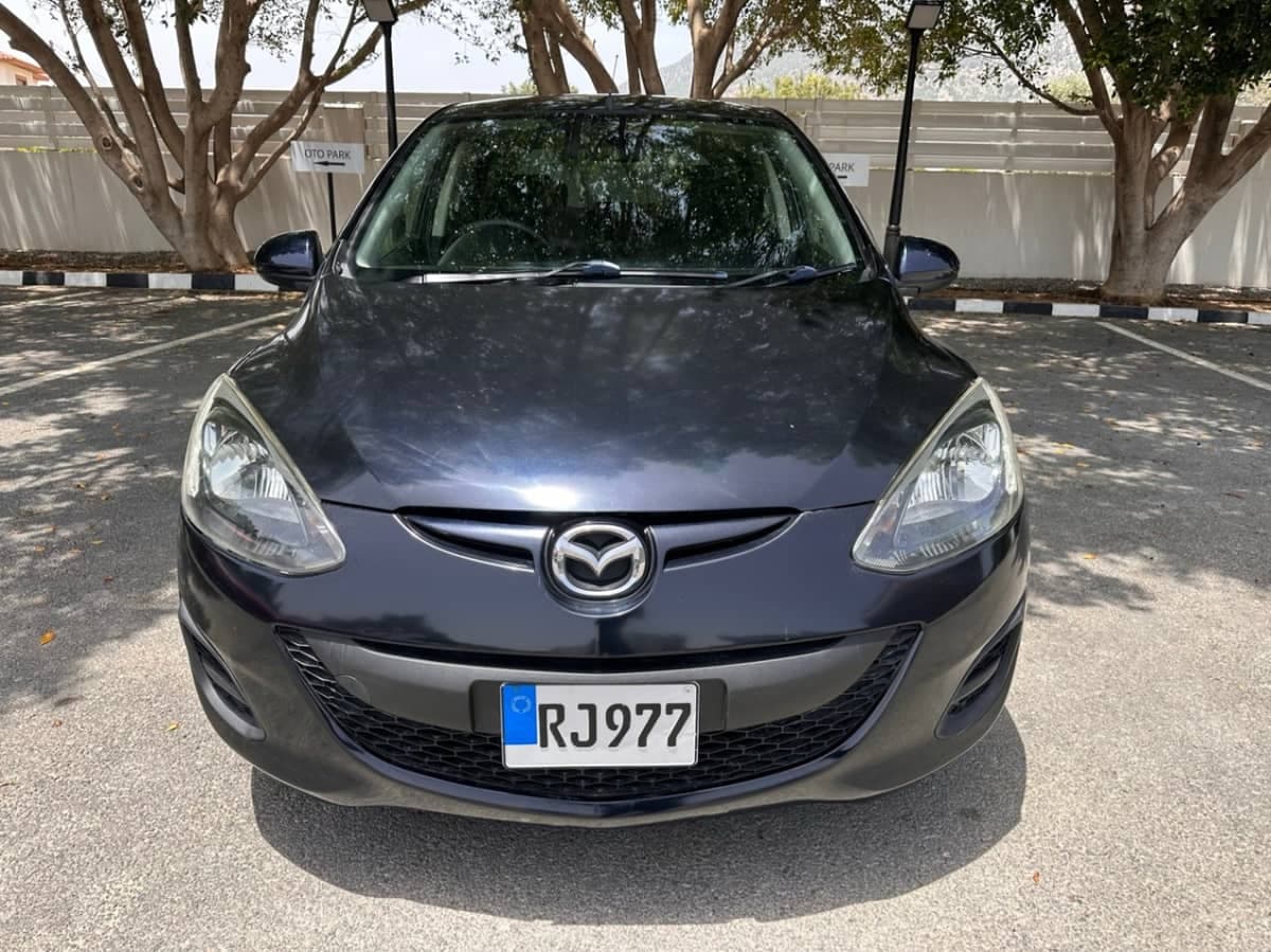Mazda Demio 2014 model — görsel 1