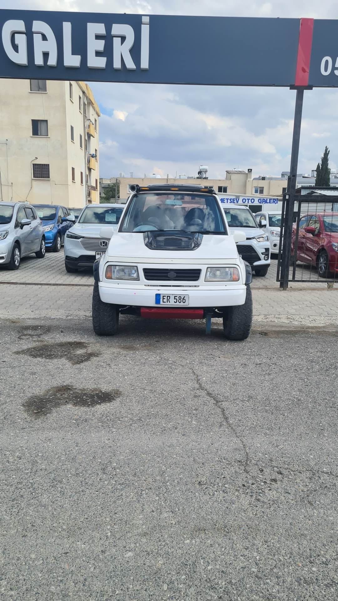 Suzuki Vitara 2000 Model — görsel 1