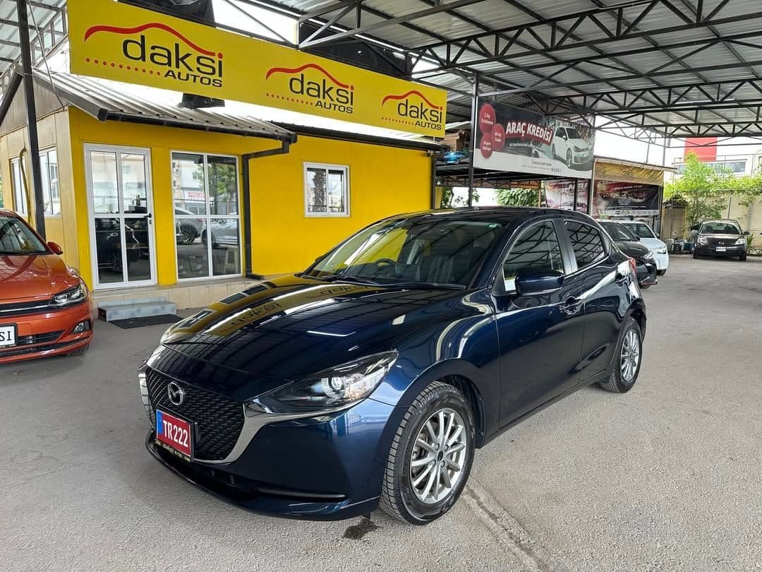 2022 Model Otomatik Mazda 2 — görsel 1