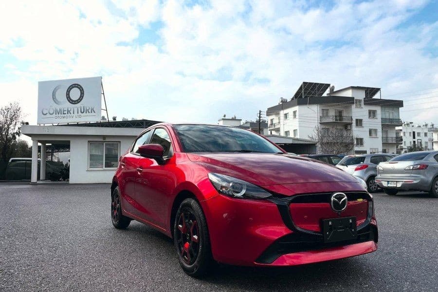 2023 Model Otomatik Mazda 2 — görsel 1