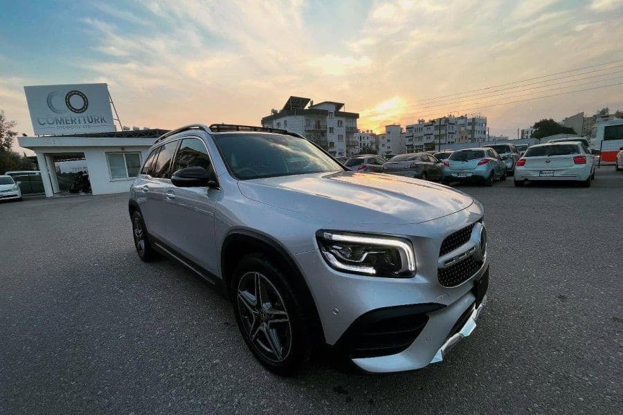 2021 Model Otomatik Mercedes - Benz GLB — görsel 1